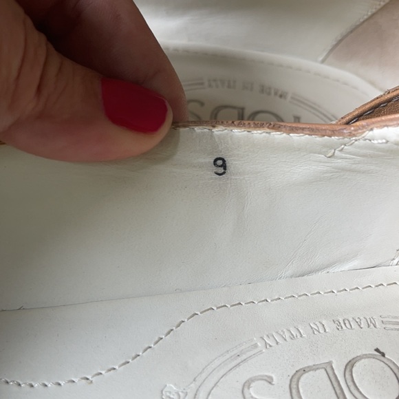 Tods size 9 leather shoes - Picture 6 of 6